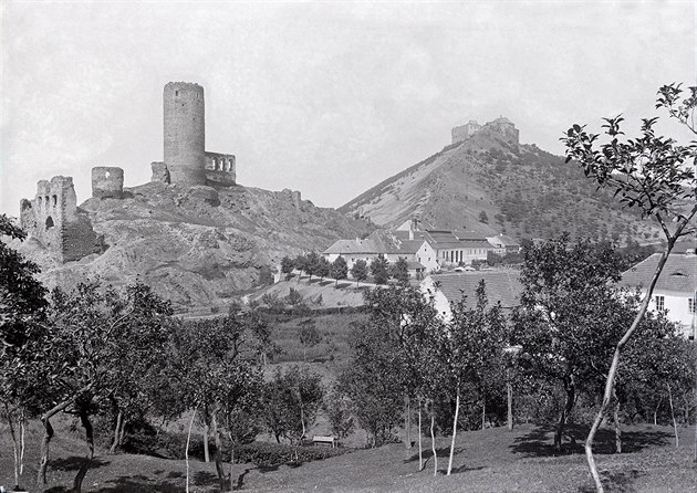 Žebrák a Toèník kolem roku 1888-