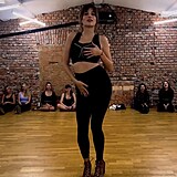 Elizabeth Kopecká a její žhavý tanec