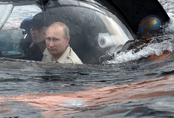 Vladimir Putin v batyskafu