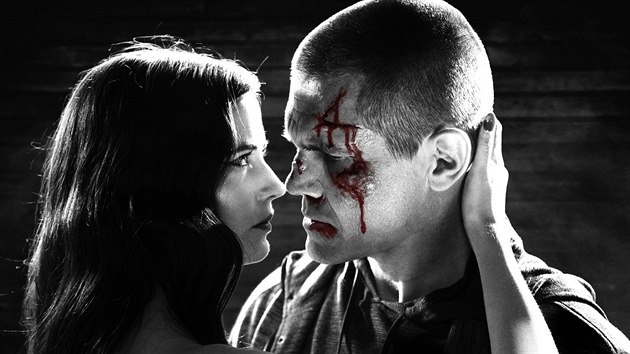 Eva Greenová a Josh Brolin ve filmu Sin City: Ženská, pro kterou bych vraždil...