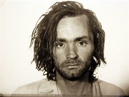Charles Manson na jednom z archivních snímkù.