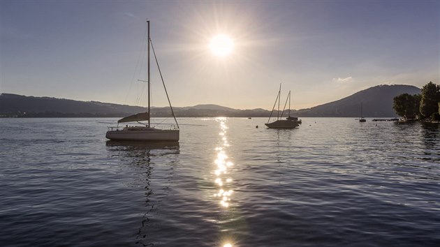 Letní veèer u rakouského jezera Attersee.