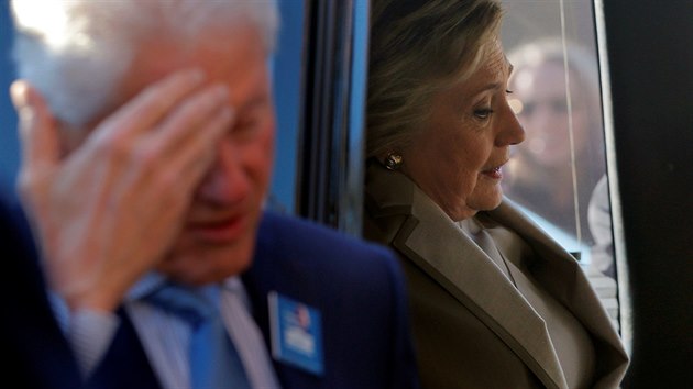 Kandidátka na prezidentku Hillary Clintonová odvolila v newyorském mìstì...