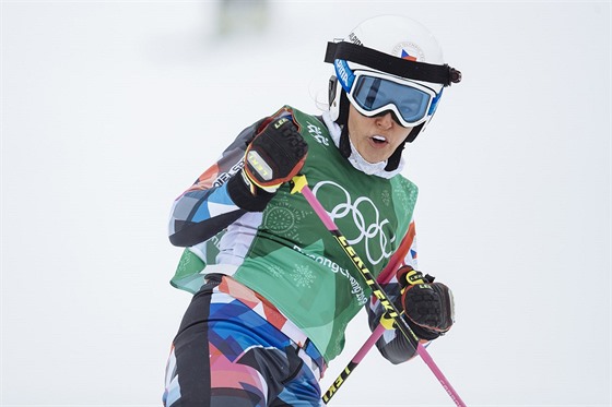 Èeská lyžaøka Nikol Kuèerová po osmifinálové jízdì olympijského skikrosu. (23....