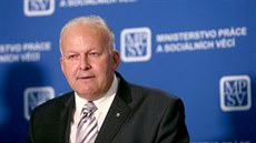 Ministr práce a sociálních vìcí Petr Krèál pøi uvedení do úøadu (29. èervna...