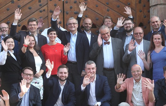 TOP 09 zahájila horkou fázi kampanì pro komunální a senátní volby (6. 9. 2018).