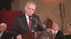 Udílení státních vyznamenání - Miloš Zeman pøi svém úvodním projevu (28. øíjna...