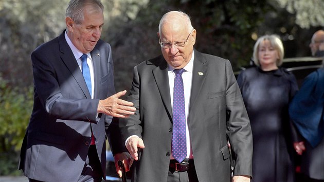 Prezident Miloš Zeman se v Jeruzalémì pøi oficiální návštìvì Izraele sešel s izraelským prezidentem Reuvenem Rivlinem. (26. listopadu 2018)