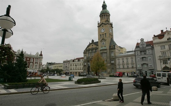 Zatímco tøeba v Olomouci zájemce o mìstský byt pouze podá žádost na pøíslušné místo, v Prostìjovì musí pøidat i poplatek.