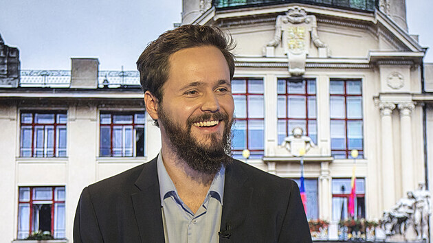 Hostem Rozstøelu je Adam Zábranský, pražský radní pro bydlení a transparentnost. (11. kvìtna 2021)