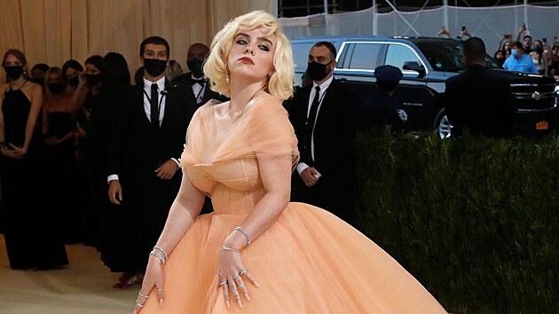 Billie Eilish na Met Gala (New York, 13. záøí 2021)