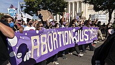 Pochod za ženská práva na potrat ve Washingtonu. (2. øíjna 2021)