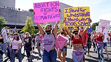 Pochod za ženská práva na potrat ve Washingtonu. (2. øíjna 2021)