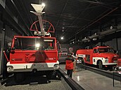 Automobilka Tatra vyrábìla a stále vyrábí také hasièské vozy.