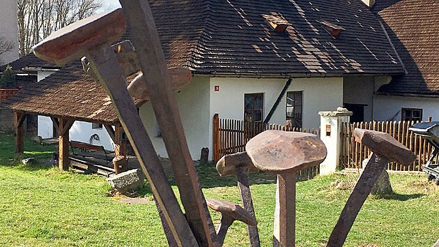 Kovárna v pøedhradí na Nových Hradech