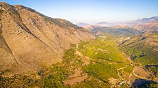 Albánie nabízí nádhernou horskou krajinu, ve které je možné najít nespoèet...