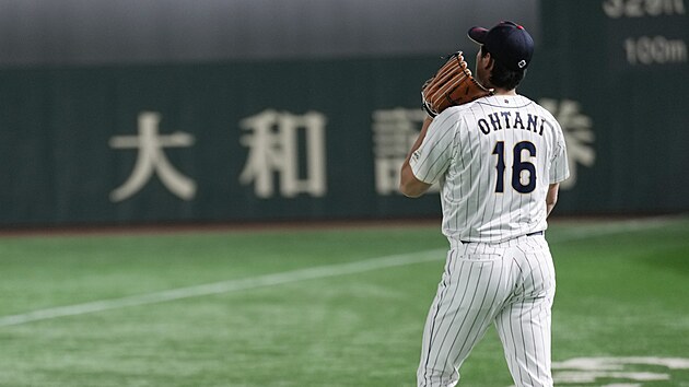 Šóhei Ohtani bìhem tréninku japonské reprezentace pøed tokijským turnajem World Baseball Classic