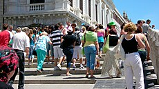 Návaly turistù v historickém centru mìsta. (21. záøí 2010)
