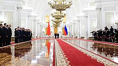 Ruský prezident Vladimir Putin se v Kremlu setkal se svým èínským protìjškem Si...