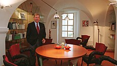 Václav Havel mìl kanceláø ve Voršilské ulici v Praze. (2003)