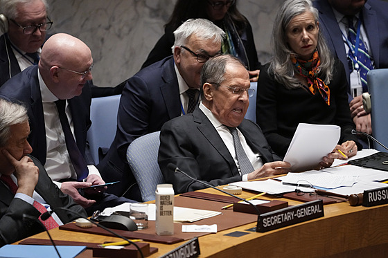 Ruský ministr zahranièí Sergej Lavrov se úèastní zasedání Rady bezpeènosti OSN....