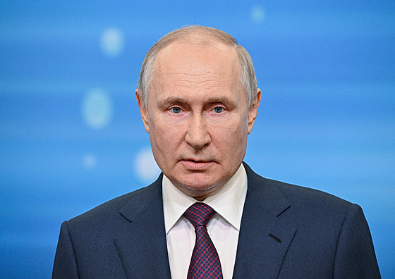 Ruský prezident Vladimir Putin v Soèi (9. èervna 2023)