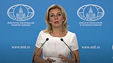 Mluvèí ruského ministerstva zahranièí Marija Zacharovová na tiském brífinku...