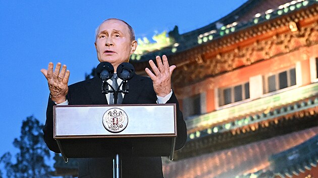 Vladimir Putin v Pekingu (18. øíjna 2023)