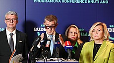 Prùbìh programové konference hnutí ANO komentovali expremiér Andrej Babiš,...