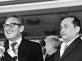 Poradce amerického prezidenta Richarda Nixona Henry Kissinger s hlavním...