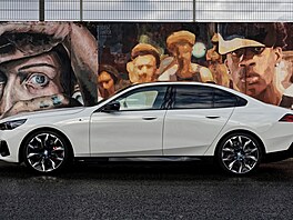 BMW: Mnichovská automobilka v bøeznu uvede nový, stylovìjší model X2 a jeho...