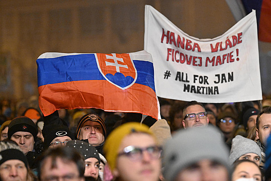Slováci znovu protestovali proti vládì premiéra Roberta Fica, do ulic vyšli v...
