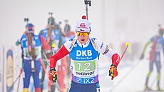 Tomáš Mikyska vyráží na druhý úsek štafety v nìmeckém Oberhofu.