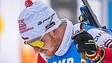Vítìzslav Hornig se pøipravuje na svùj úsek ve štafetovém závodì v Oberhofu.
