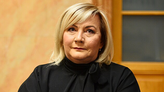 Poslankynì ANO Alena Schillerová u Ústavního soudu. (10. ledna 2024)