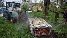 Ve Lvovské oblasti na Ukrajinì odstranili všechny památníky z dob Sovìtského...