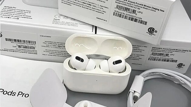 Kopie sluchátek Apple AirPods Pro