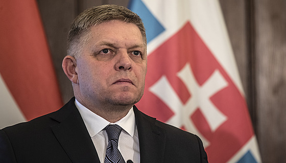 Slovenský premiér Robert Fico na tiskové konferenci po jednání pøedsedù vlád V4...