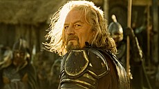 Bernard Hill jako rohanský král Théoden v Jacksonovì filmové trilogii Pán...