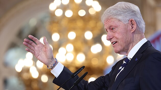 Americký exprezident Bill Clinton vystoupil na konferenci Naše bezpeènost není samozøejmost s hlavním projevem. (12. bøezna 2024)