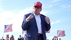Donald Trump na pøedvolebním mítinku v Ohiu (16. bøezna 2024)