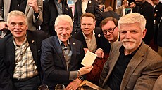 Bývalý americký prezident Bill Clinton jazzový klub Reduta navštívil po tøiceti...
