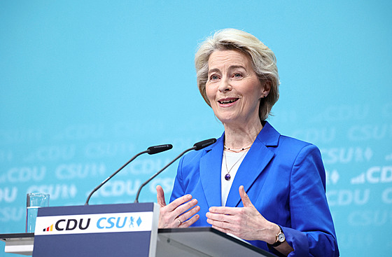 Ursula von der Leyenová na setkání vedení CDU v Berlínì (11. bøezna 2024)
