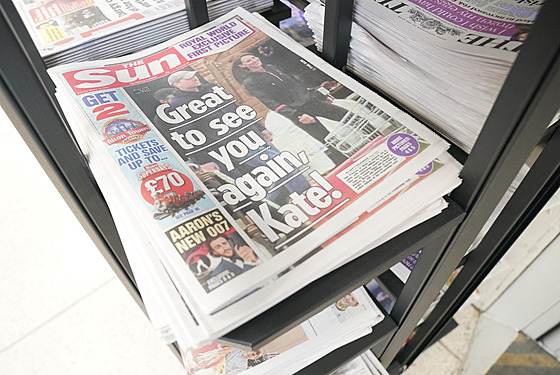 Britský bulvární deník Sun zveøejnil fotku princezny Kate s nápisem „Je dobré...