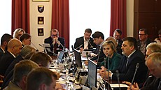 Jednání výboru pro bezopeènost o návrhu ANO na zøízení parlamentní vyšetøovací...