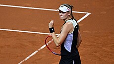 Jelena Rybakinová ve finále turnaje ve Stuttgartu.