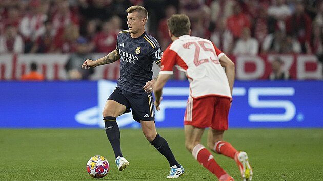 Záložník Realu Madrid Toni Kroos bìhem úvodního semifinále Ligy mistrù s...