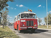 Do Bubenèe se mùžete svézt autobusem Karosa ŠD11 nebo Škoda 706 RTO LUX....