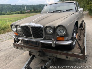 Daimler OstatnÃ­ modely Sovereign 4.2, I.serie 1971