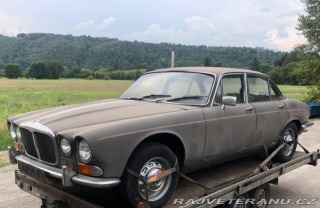 Daimler OstatnÃ­ modely Sovereign 4.2, I.serie 1971